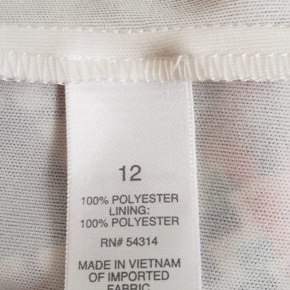 Graphic print dress - Picture 3 of 5